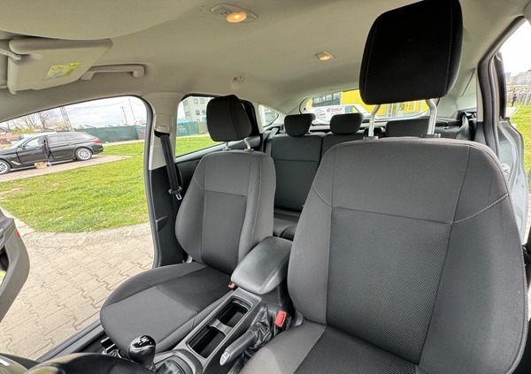Ford Focus cena 41900 przebieg: 45007, rok produkcji 2018 z Kraków małe 781